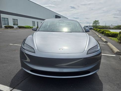 Used 2025 Tesla Model 3 Long Range image 11