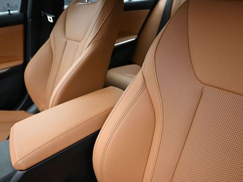 Certified 2024 BMW 330i Sedan image 14