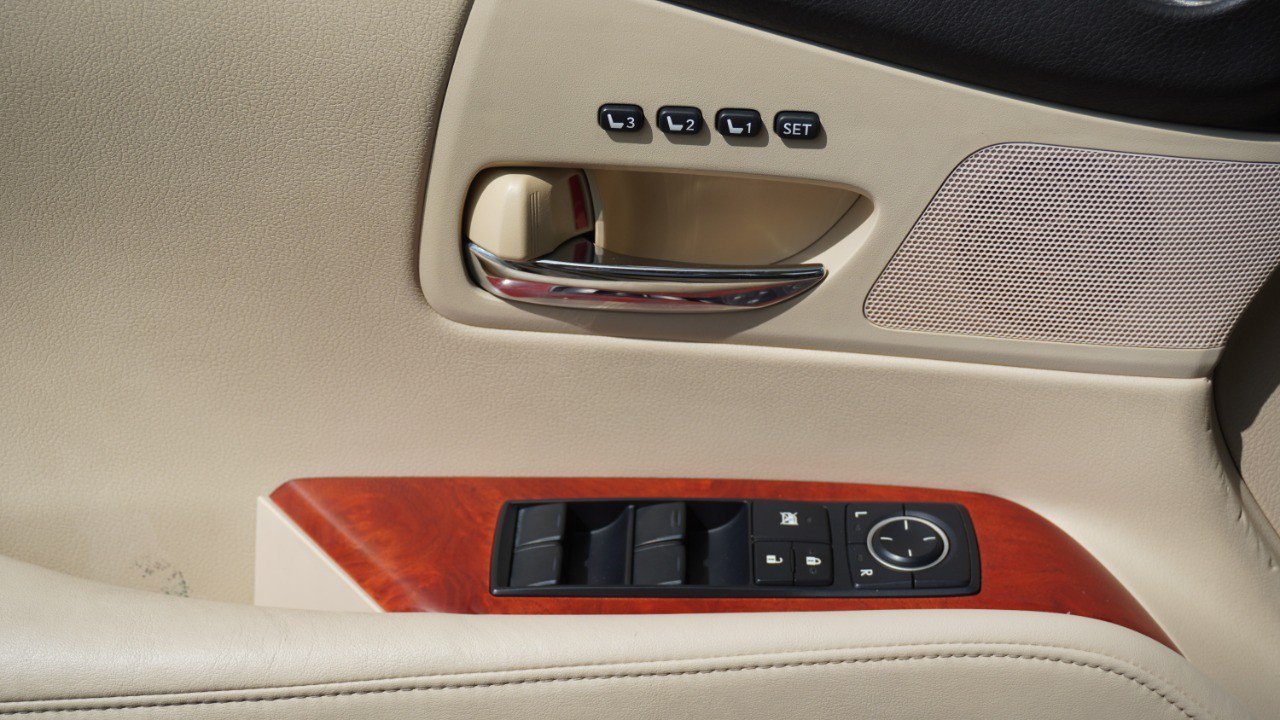 Used 2010 Lexus RX 350 AWD image 21