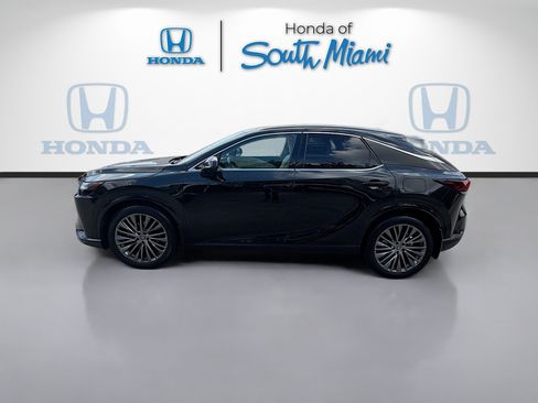 Used 2024 Lexus RX 350 AWD w/ Convenience Package image 4