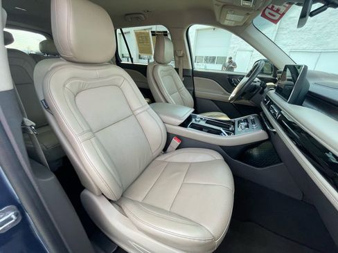 Used 2020 Lincoln Aviator Reserve image 29