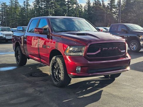 Used 2018 RAM 1500 Sport w/ Sport Premium Group image 6