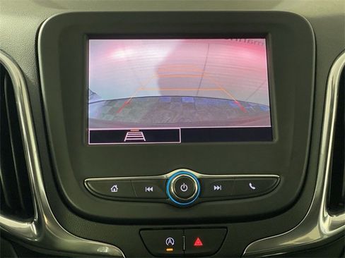 Used 2022 Chevrolet Equinox LT image 20