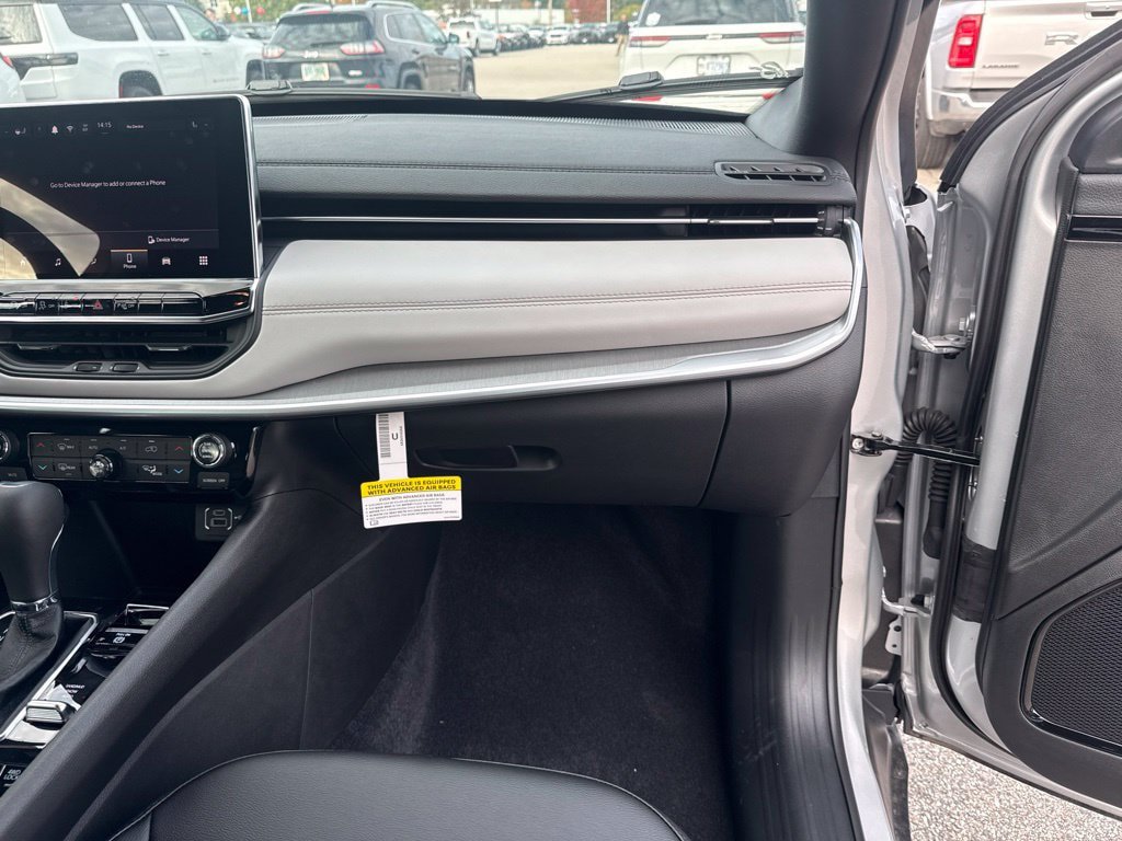 New 2026 Jeep Compass Limited AWD/4WD image 26
