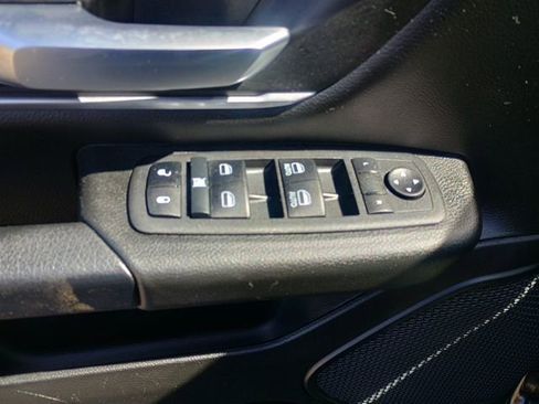 Used 2022 RAM 1500 Big Horn image 24