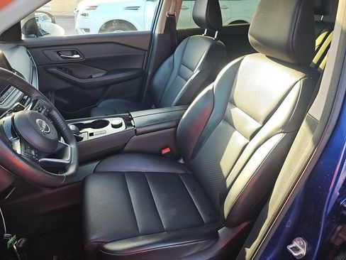 Used 2023 Nissan Rogue SV w/ SV Premium B Package AWD/4WD image 6