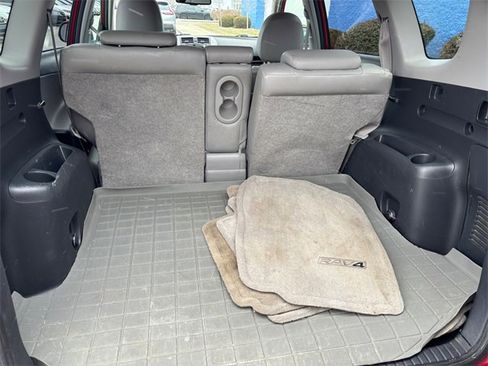 Used 2010 Toyota RAV4 Limited image 16