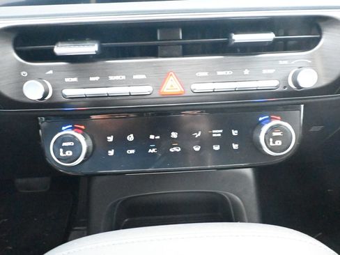 Used 2026 Hyundai Palisade SEL FWD image 20