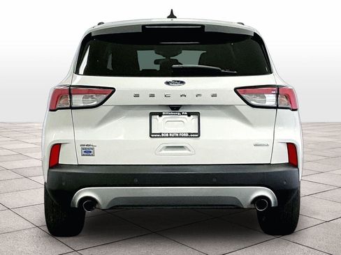 Used 2020 Ford Escape SEL image 4