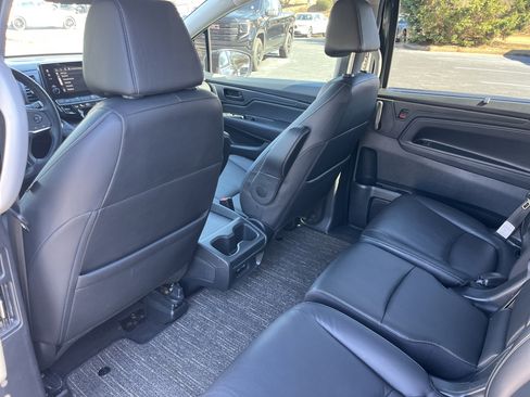 Certified 2024 Honda Odyssey EX-L image 20