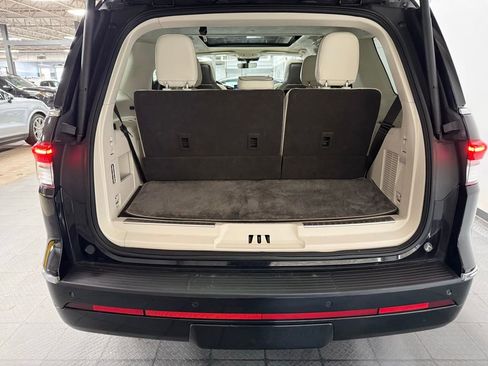 Used 2023 Lincoln Navigator Black Label image 21