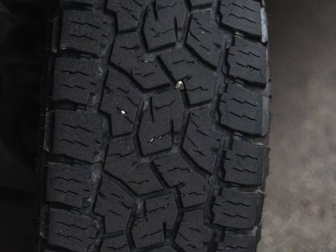 Used 2019 Ford F350 XLT w/ XLT Value Package image 5