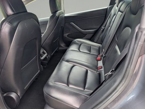 Used 2021 Tesla Model 3 Standard Range Plus RWD image 14