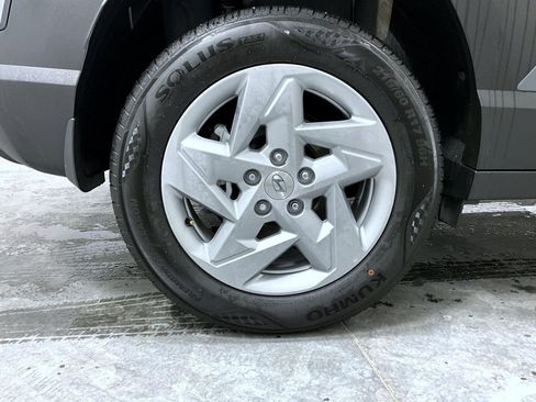 Certified 2026 Hyundai Kona SE image 22