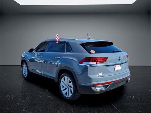 Used 2021 Volkswagen Atlas Cross Sport SE w/ Panoramic Sunroof Package FWD image 6