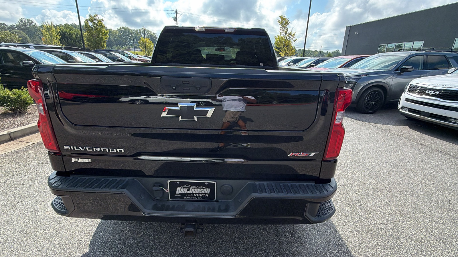 Used 2022 Chevrolet Silverado 1500 RST w/ Protection Package AWD/4WD image 9