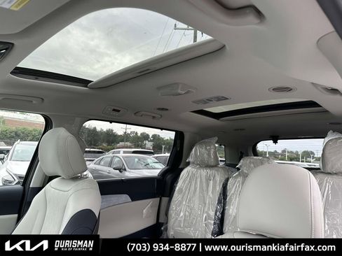 New 2026 Kia Carnival SX image 29