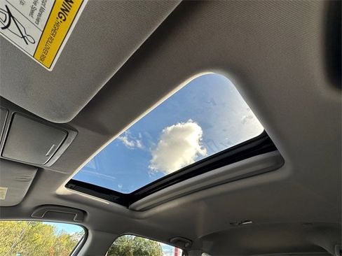 Used 2019 Honda CR-V EX image 27