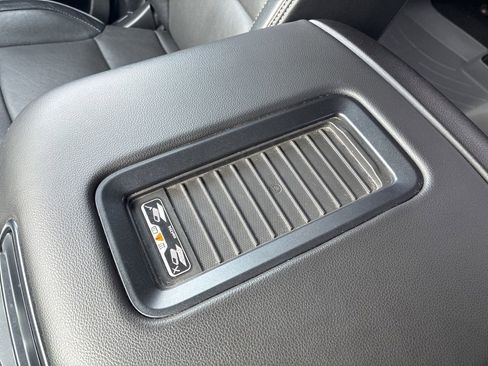 Used 2018 Chevrolet Silverado 2500 High Country image 28