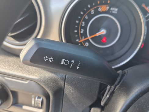 Used 2023 Jeep Wrangler Sport AWD/4WD image 31