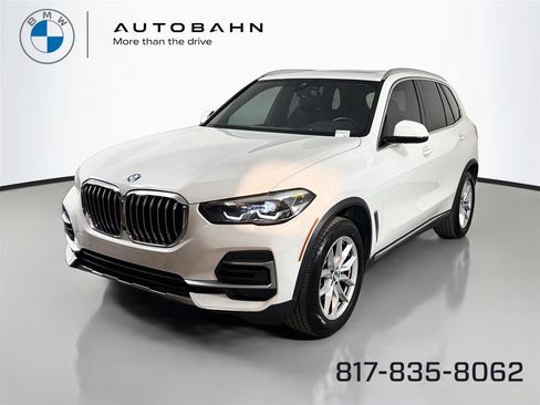 Used 2022 BMW X5 xDrive40i w/ Premium Package AWD/4WD image 1