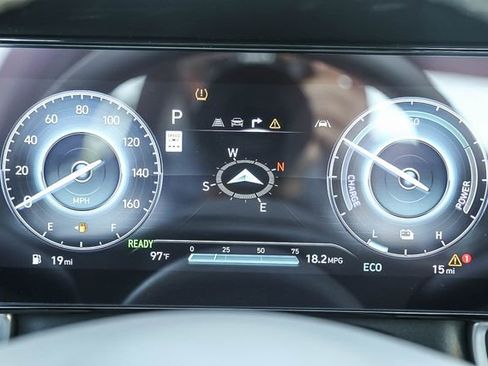 New 2025 Hyundai Elantra SEL FWD image 26