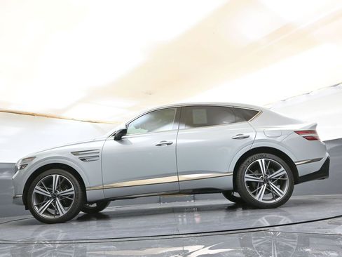 Used 2025 Genesis GV80 3.5T e-SC image 36