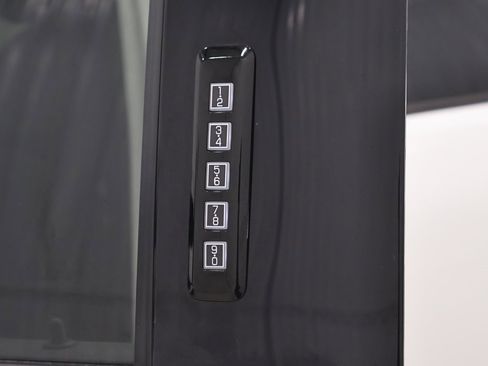 Used 2023 Ford F250 Lariat w/ Lariat Ultimate Package image 41