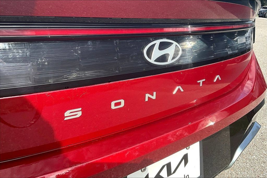 Used 2025 Hyundai Sonata SEL FWD image 21