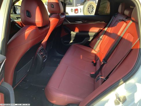 Used 2023 BMW X4 M40i image 13