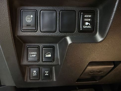 Certified 2023 Nissan Frontier PRO-4X w/ Pro-4X Premium Package AWD/4WD image 32