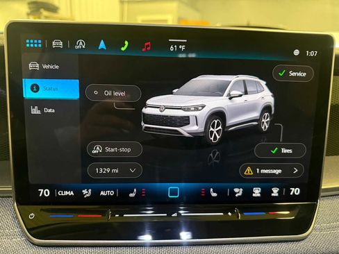 Certified 2025 Volkswagen Tiguan S image 31