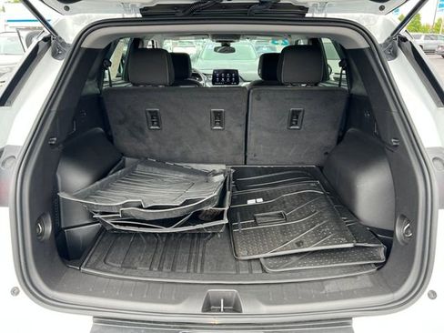 Certified 2023 Chevrolet Blazer LT w/ LPO, Floor Liner Package AWD/4WD image 25