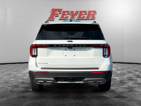 New 2026 Ford Explorer Active w/ Active Comfort Package RWD image 4