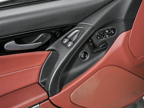 Used 2009 Mercedes-Benz SL 550 image 21