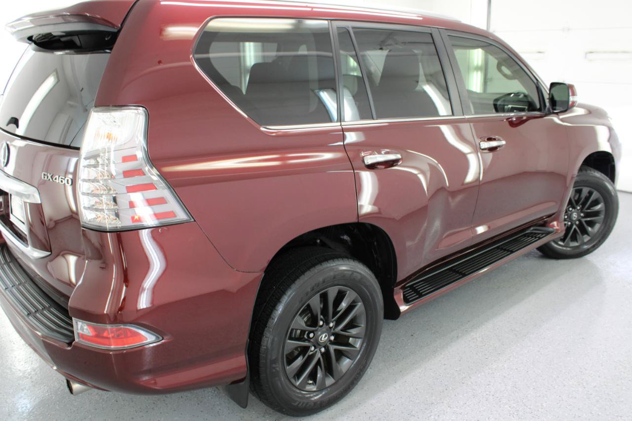 Used 2020 Lexus GX 460 Premium w/ Premium Package AWD/4WD image 16