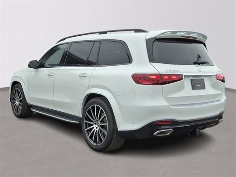 Certified 2026 Mercedes-Benz GLS 580 4MATIC image 6
