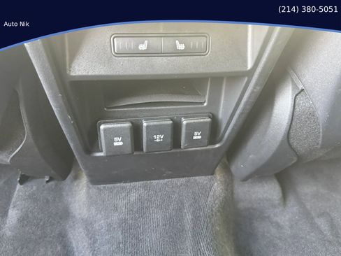 Used 2019 Land Rover Discovery Sport HSE image 37