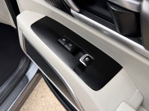 Used 2020 Kia Telluride S AWD/4WD image 28