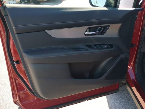 New 2025 Nissan Murano SL image 12