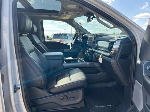New 2026 Ford F250 Lariat w/ Black Appearance Package AWD/4WD image 23