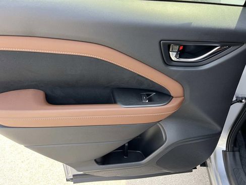 New 2026 Subaru Forester Touring AWD/4WD image 19