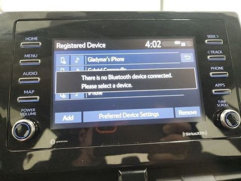 Used 2022 Toyota Camry LE image 5