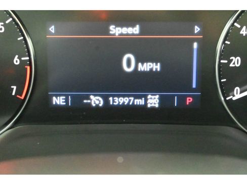 Used 2023 Buick Envision Preferred image 34