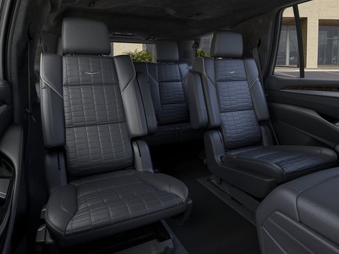 New 2026 Cadillac Escalade Platinum Luxury AWD/4WD image 17