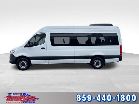 Used 2025 Mercedes-Benz Sprinter 2500 image 12