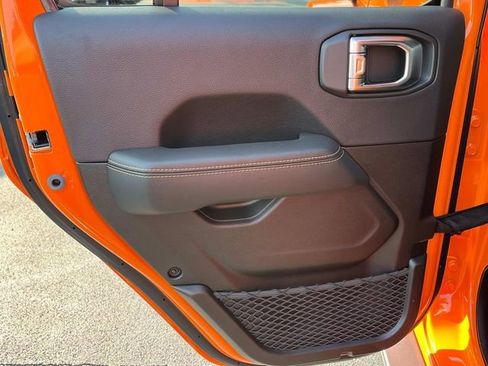 New 2025 Jeep Wrangler Rubicon 392 image 17