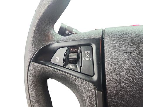 Used 2017 GMC Terrain SLE image 28