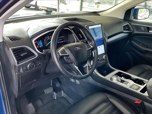 Used 2021 Ford Edge SEL w/ Convenience Package AWD/4WD image 16