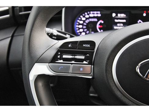 Certified 2024 Hyundai Tucson SEL FWD image 17